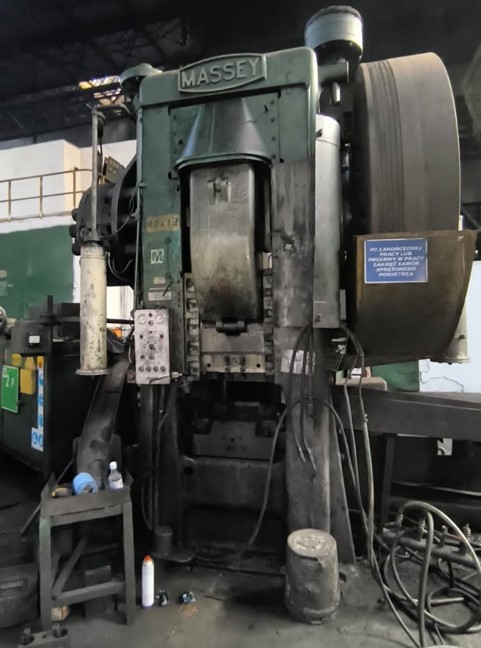 600 ton Hot Forging Press Massey – photo 1