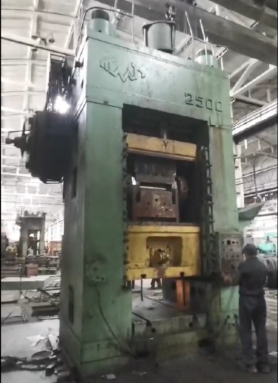 2500 ton Knuckle Joint Press TMP Voronezh K504.003.844 – photo 1