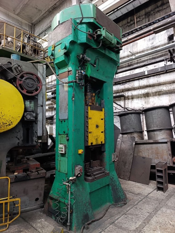 250 ton Screw Press Stankoimport F1734A